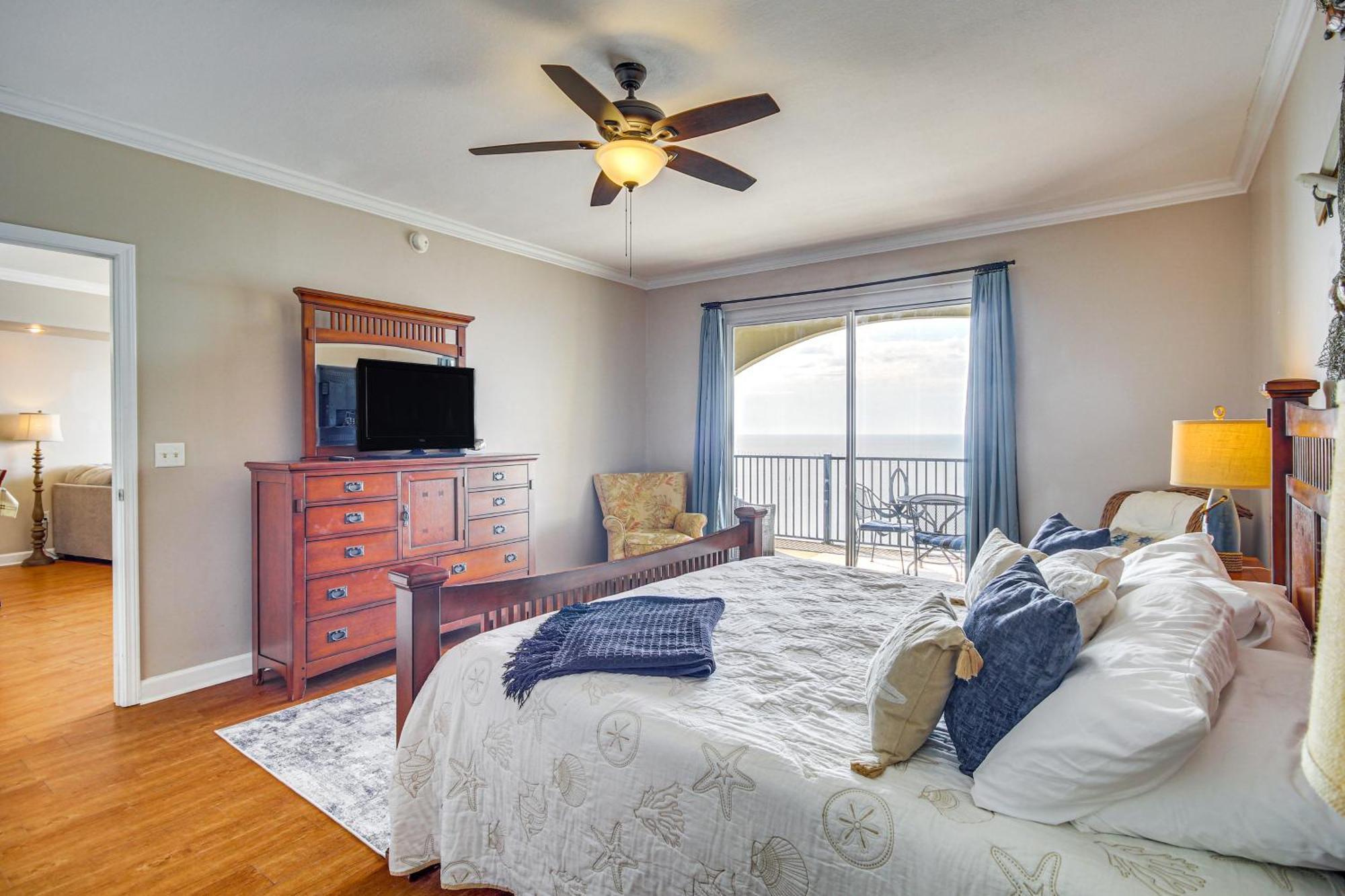 Sleek Gulfport Condo With Ocean Views And Pool Access! Exterior photo