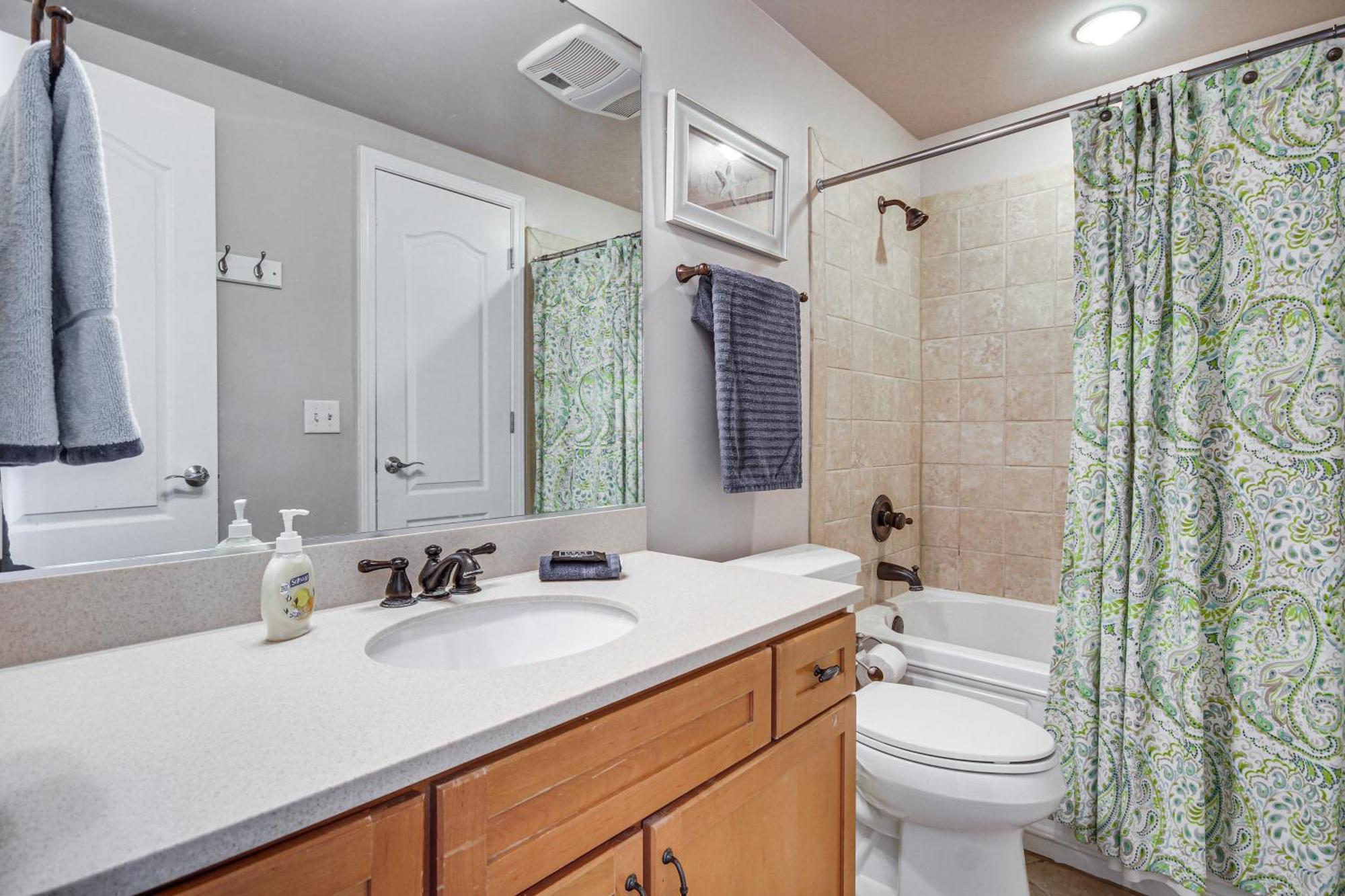 Sleek Gulfport Condo With Ocean Views And Pool Access! Exterior photo